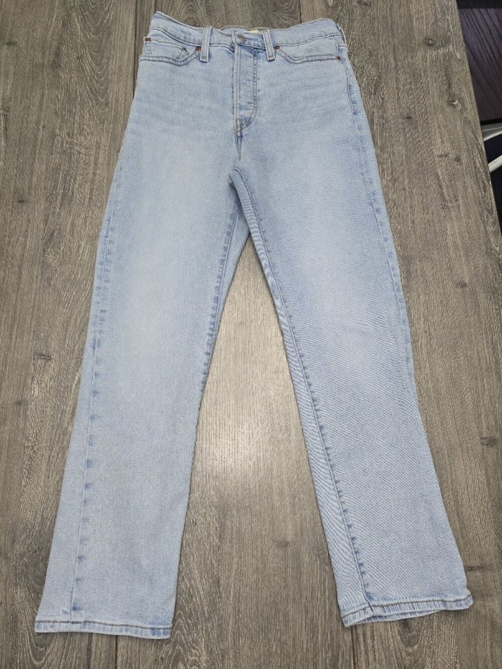 Levis Womens Wedge Straight Jeans Light Wash Size 28 W28 L28